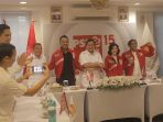 prabowo-datangi-markas-psi_20230802_193002.jpg