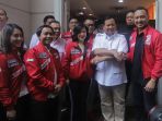 prabowo-datangi-markas-psi_20230802_193535.jpg