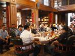 prabowo-ikanssd.jpg