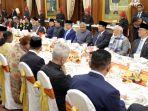 Momen Hangat Prabowo Duduk di Samping PM Narendra Modi Hadiri Jamuan Makan Malam Presiden India