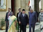 prabowo-makan-malam-dengan-Presiden-India-Droupadi-Murmu.jpg
