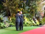 prabowo-peluk-para-menteri-pertahanan-se-asean.jpg