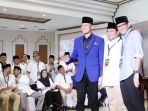 prabowo-sandi-daftar-ke-kpu-ahy-mendampingi_20180810_173039.jpg