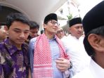 prabowo-sandiaga-di-mesjid-sunda-kelapa_20180810_155514.jpg