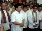 prabowo-subianto-saat-mengumumkan-pasangan-anies-baswedan-sandiaga-uno_20160923_201858.jpg
