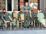 prajurit-tni-angkatan-darat-serda-aprilia-manganang-12012.jpg