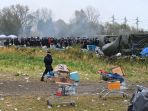 prancis-bersihkan-kamp-migran_20211117_104345.jpg