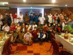 prasetyo-edi-marsudi-bersama-60-pemilik-suara.jpg
