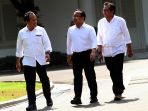 pratikno-dan-fadjroel-rachman-dan-nico-harjanto-ke-istana_20191022_054155.jpg