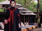 presenter-dan-fashion-desainer-poppy-putri.jpg