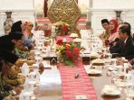presiden-bertemu-sejumlah-pimpinan-ormas-islam_20161110_104628.jpg