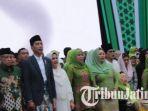 presiden-joko-widodo-beserta-ibu-negara-iriana-jokowi-di-tengah-acara-harlah-muslimat-nu-ke-73.jpg