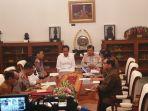 presiden-joko-widodo-jokowi-rapat-bersama-sejumlah-menteri.jpg