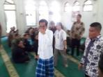 presiden-joko-widodo-sarungan_20160309_121835.jpg