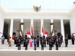 presiden-jokowi-berfoto-bersama-kabinet-indonesia-maju_20191023_160642.jpg