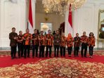 presiden-jokowi-bersama-pemuda-pancasilajpg_20181106_095351.jpg
