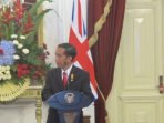 presiden-jokowi-bersama-pm-inggris-david-cameron-konpers_20150729_114022.jpg