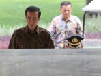 presiden-jokowi-bertemu-pedagang-beras-di-istana_20150928_212454.jpg