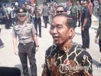presiden-jokowi-blusukan-ke-kampung-tangkil_20180704_144450.jpg