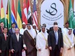 presiden-jokowi-di-ktt-arab-islam-as_20170522_082559.jpg