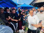 presiden-jokowi-di-pasar-batuphat-timur-kota-lhokseumawe.jpg