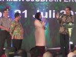 presiden-jokowi-hadiri-peringatan-hari-koperasi-nasional-di-jambi_20160721_202558.jpg