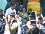 presiden-jokowi-kunjungi-pasar-soponyono-surabaya_20240906_131832.jpg