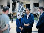 presiden-jokowi-kunjungi-puing-puing-apartemen-lipky-ukraina_20220629_210022.jpg