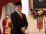 presiden-jokowi-lantik-abdullah-azwar-anas-jadi-menteri-panrb_20220907_163034.jpg
