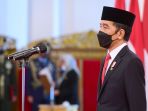 presiden-jokowi-lantik-gubernur-dan-wakil-gubernur-kalteng_20210527_204802.jpg