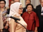 presiden-jokowi-lantik-kepala-bnpt-dan-bpom-di-istana-negara_20160720_151451.jpg
