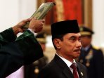 presiden-jokowi-lantik-kepala-bnpt-dan-bpom-di-istana-negara_20160720_153805.jpg