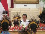 presiden-jokowi-melakukan-pertemuan-dengan-para-tokoh-tanah-papua.jpg