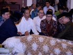 presiden-jokowi-melayat-ibunda-pramono-anung_20160107_134704.jpg