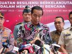 presiden-jokowi-memberikan-keter.jpg