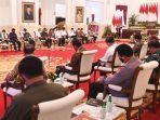 presiden-jokowi-memimpin-sidang-kabinet-paripurna-skp-evaluasi-apbn-2022-di-istana-negara.jpg