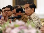 presiden-jokowi-menerima-pengurus-apindo_20190613_181352.jpg