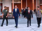 Pengakuan Jokowi yang Kini Lebih Nyaman Pakai Dasi Kuning Bikin Golkar PeDe dan PDIP Bicara Hati