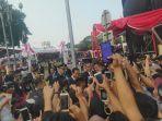 presiden-jokowi-menyapa-w.jpg