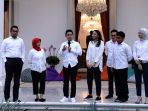 presiden-jokowi-perkenalkan-tujuh-staf-khusus-milenialnya_20191122_014924.jpg