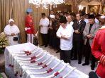 presiden-jokowi-salat-jenazah-almarhum-bj-habibie.jpg