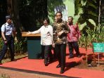 presiden-jokowi-tanam-pohon-jati_20170802_151804.jpg