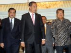 presiden-jokowi-tiba-kembali-di-tanah-air-disambut-jk_20160221_200959.jpg