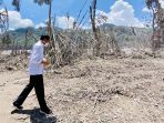presiden-jokowi-tinjau-jembatan-gladak-perak_20211207_174417.jpg