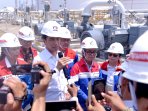 presiden-jokowi-tinjau-kilang-pt-tppi_20151112_160553.jpg