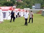 presiden-jokowi-tinjau-tenda-pengungsi-korban-gempa-sulbar_20210119_230235.jpg