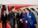 presiden-jokowi-widodo-jokowi-tiba-di-hanoi.jpg