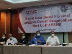 presiden-kspsi-andi-gani-nena-wea-dalam-konferensi-pers-11.jpg