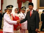 presiden-lantik-gubernur-dan-wagub-baru-riau_20190220_162051.jpg