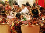 presiden-menerima-tokoh-papua-di-istana_20190910_181335.jpg